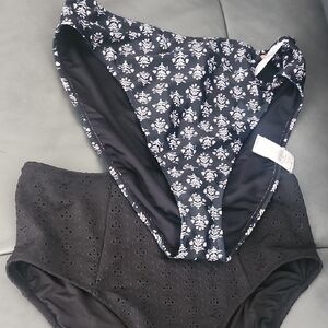 Old Navy Bikini Bottoms L NWT